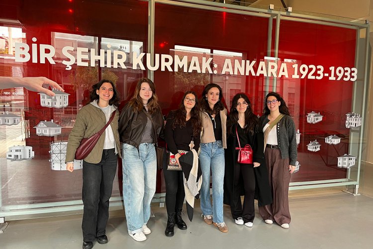“Bir Şehir Kurmak: Ankara 1923–1933” Sergisi Gezisi
